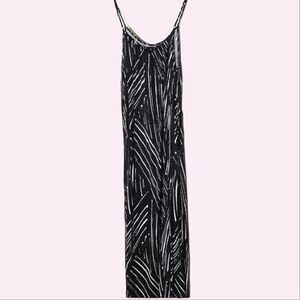 Merona Black & White Scoop Neck Spaghetti Strap Maxi Dress size M